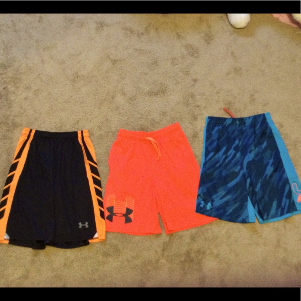 Boys Under Armour Shorts Medium YMD 3pc